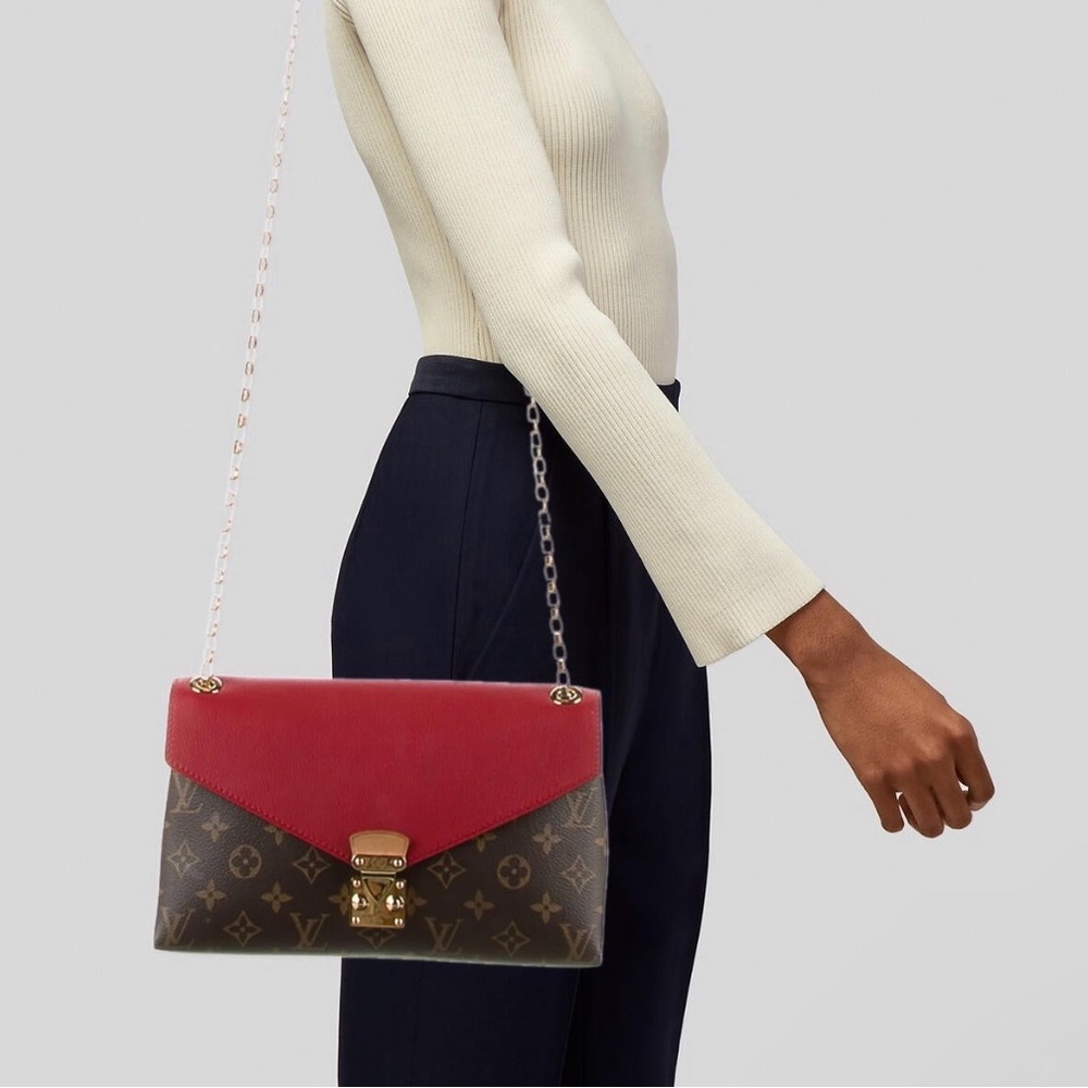 💎✨ LOUIS VUITTON Limited Edition Pallas Chain Shoulder Bag